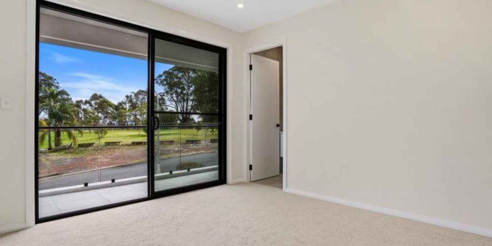 24 Mustang Avenue St Clair