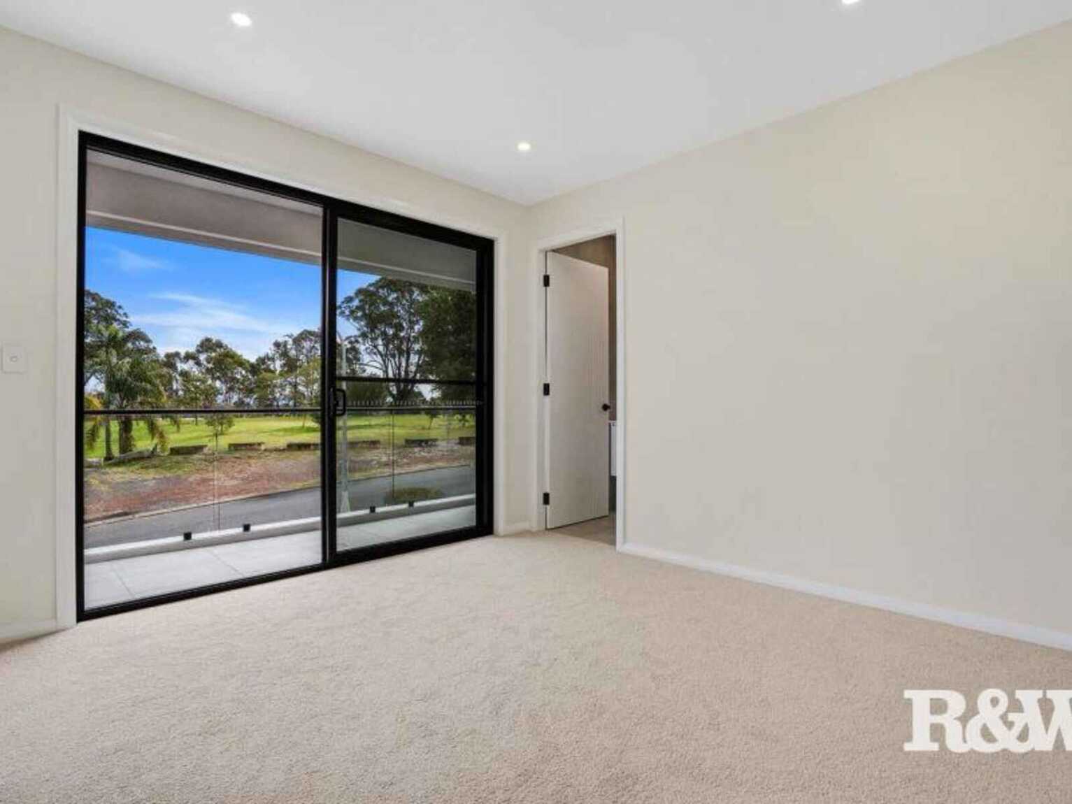 24 Mustang Avenue St Clair