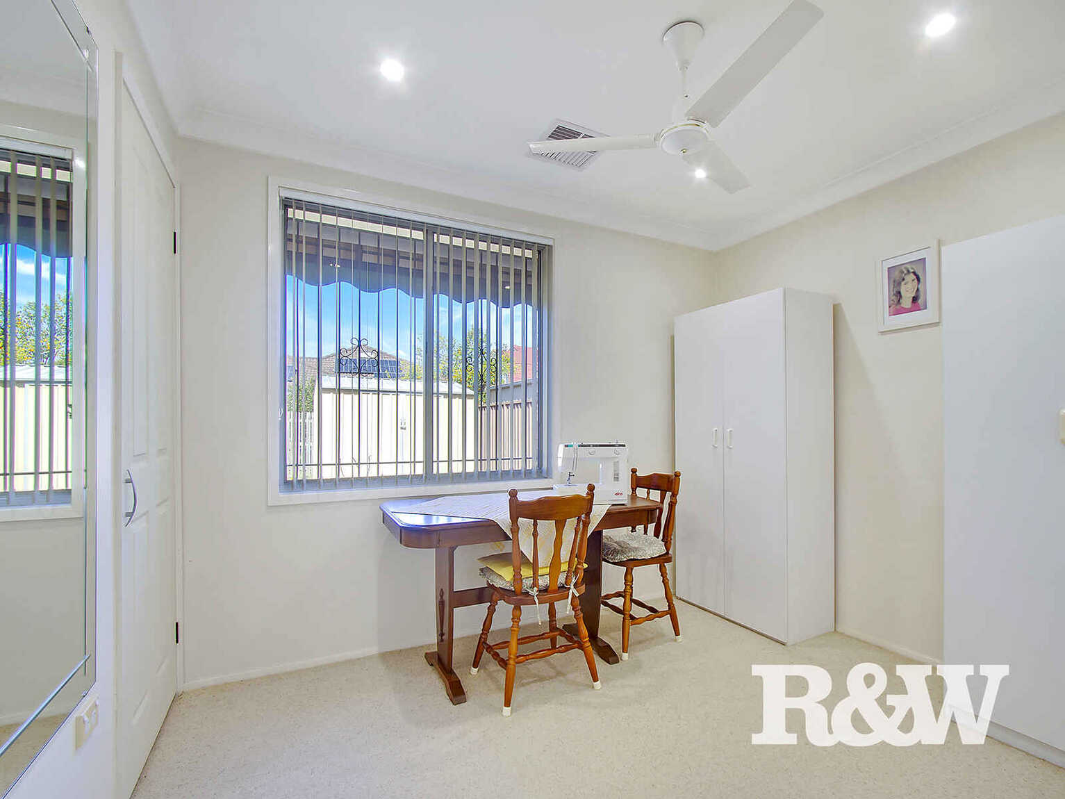 8 Garrick Road St Clair 8 Garrick Road St Clair