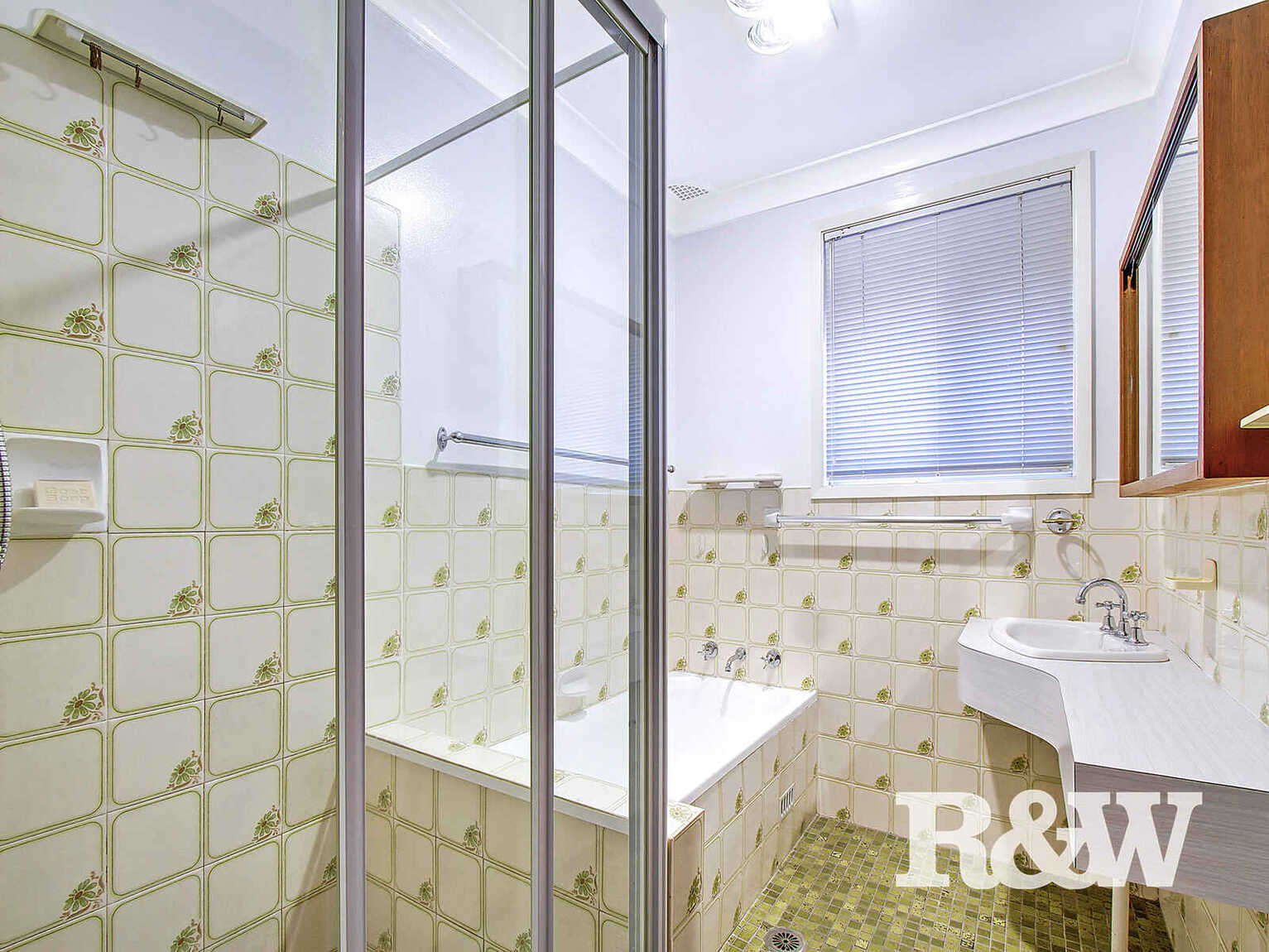 8 Garrick Road St Clair 8 Garrick Road St Clair