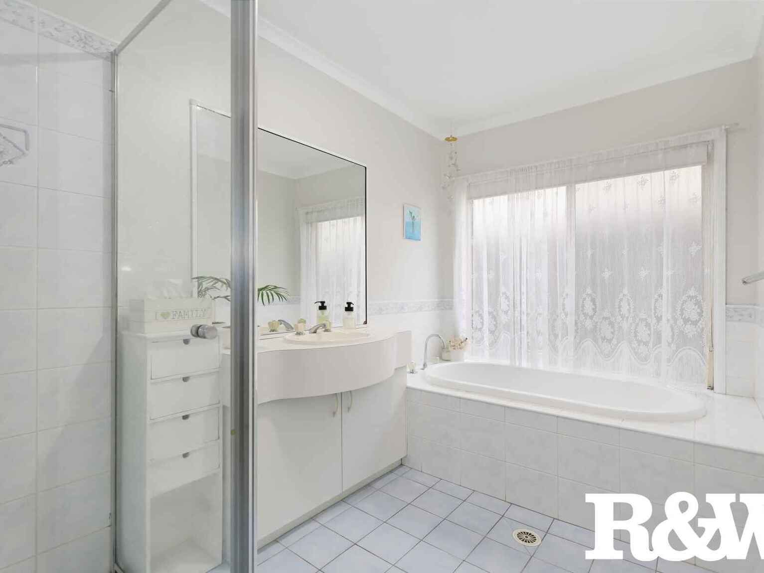 65 Eskdale Street Minchinbury