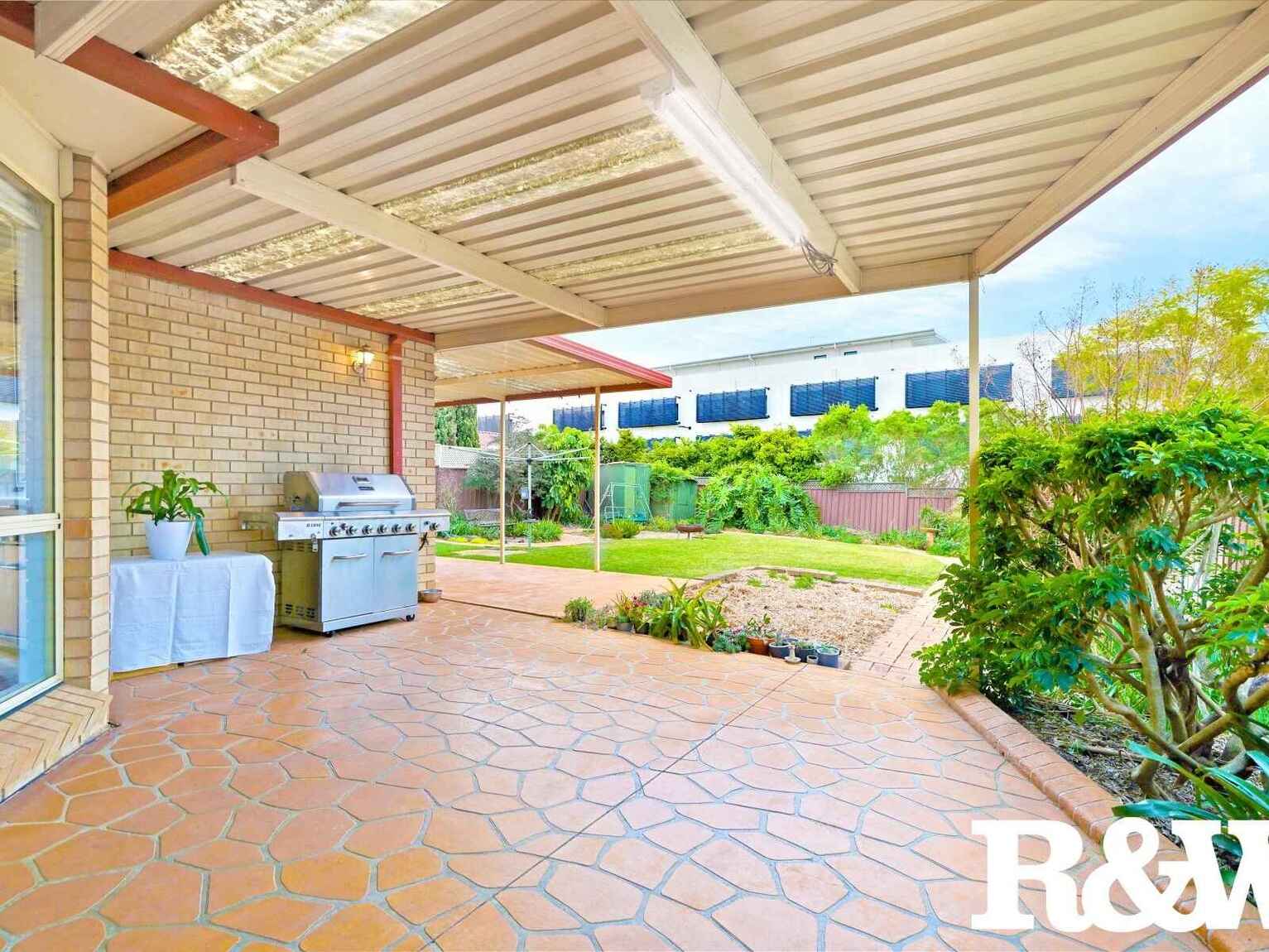 65 Eskdale Street Minchinbury