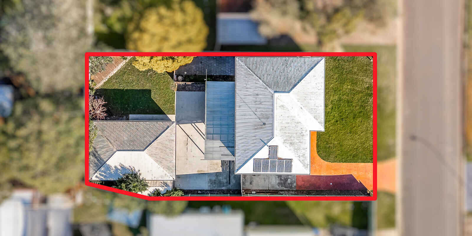 24 Madison Circuit St Clair