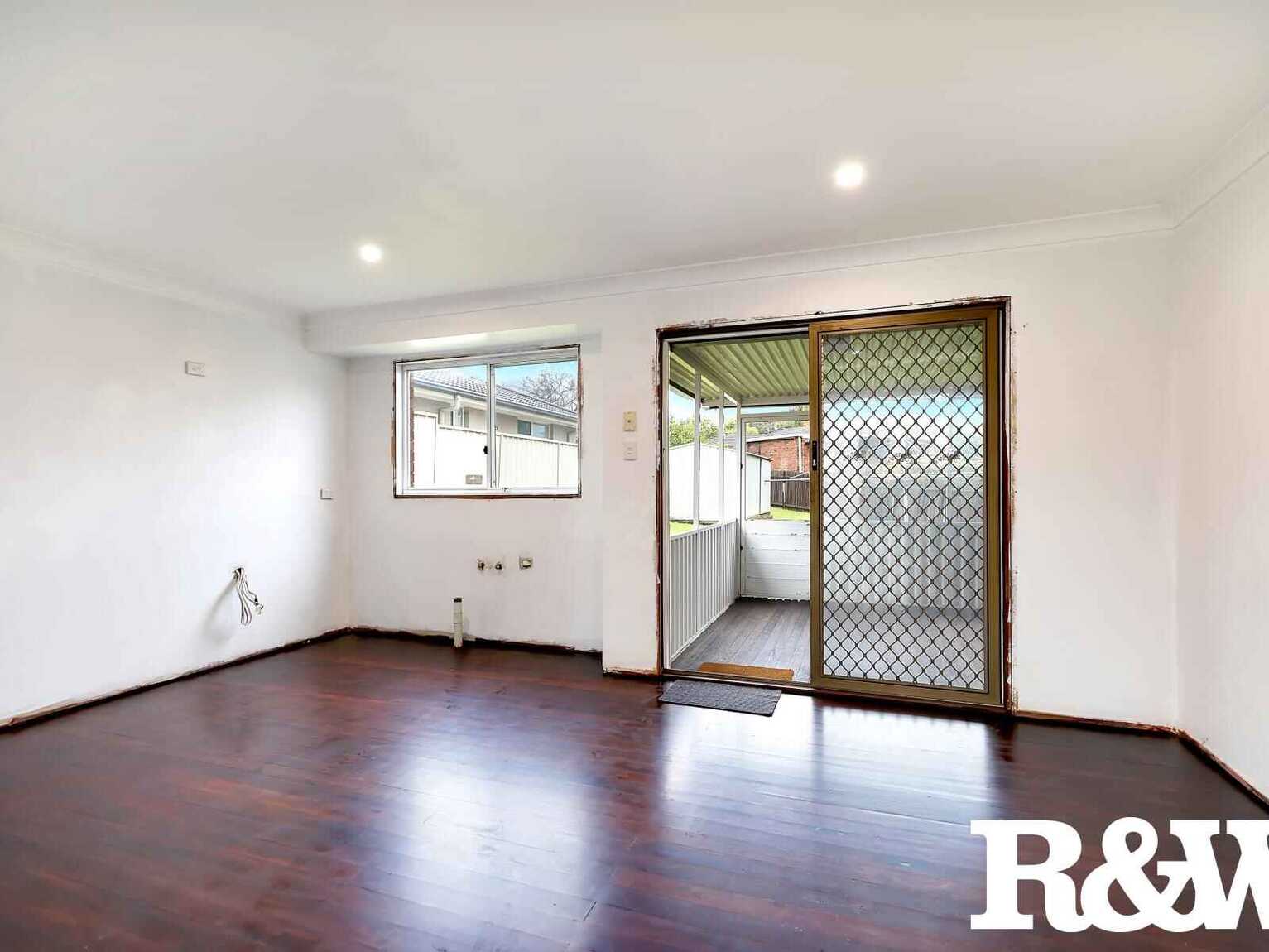 8 Nightmist Grove St Clair 8 Nightmist Grove St Clair