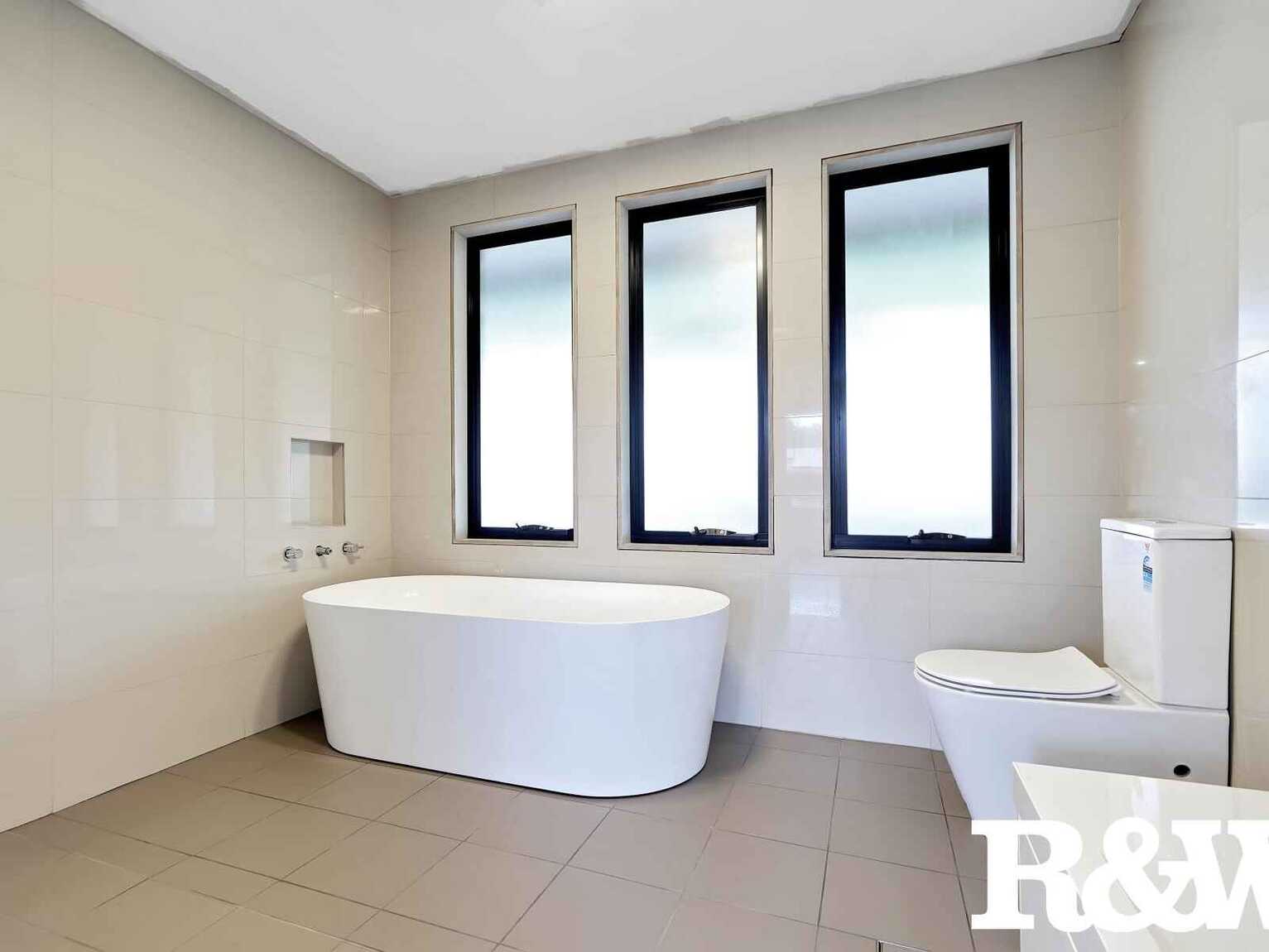 8 Nightmist Grove St Clair 8 Nightmist Grove St Clair