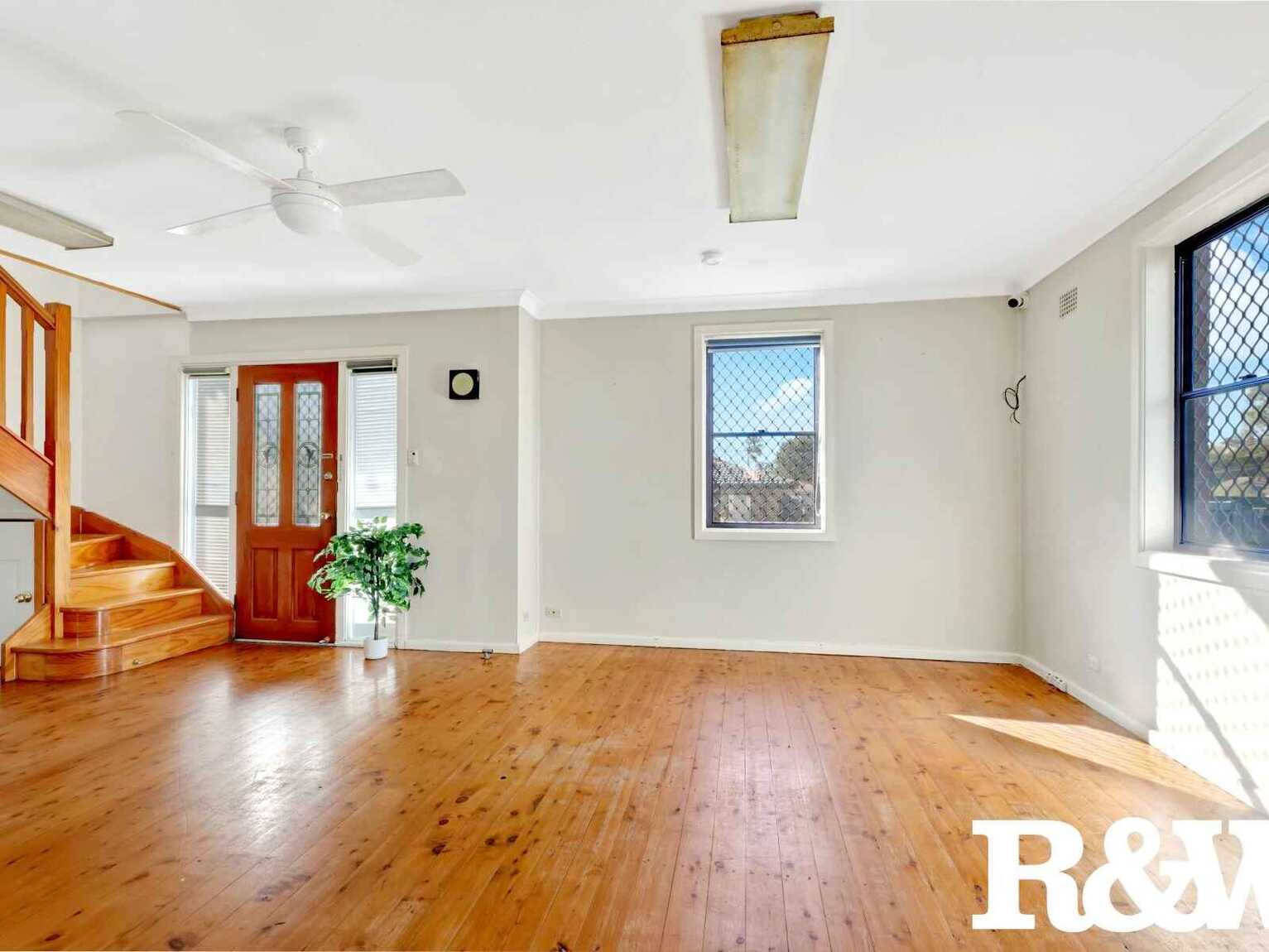36 Gasmata Crescent Whalan 36 Gasmata Crescent Whalan