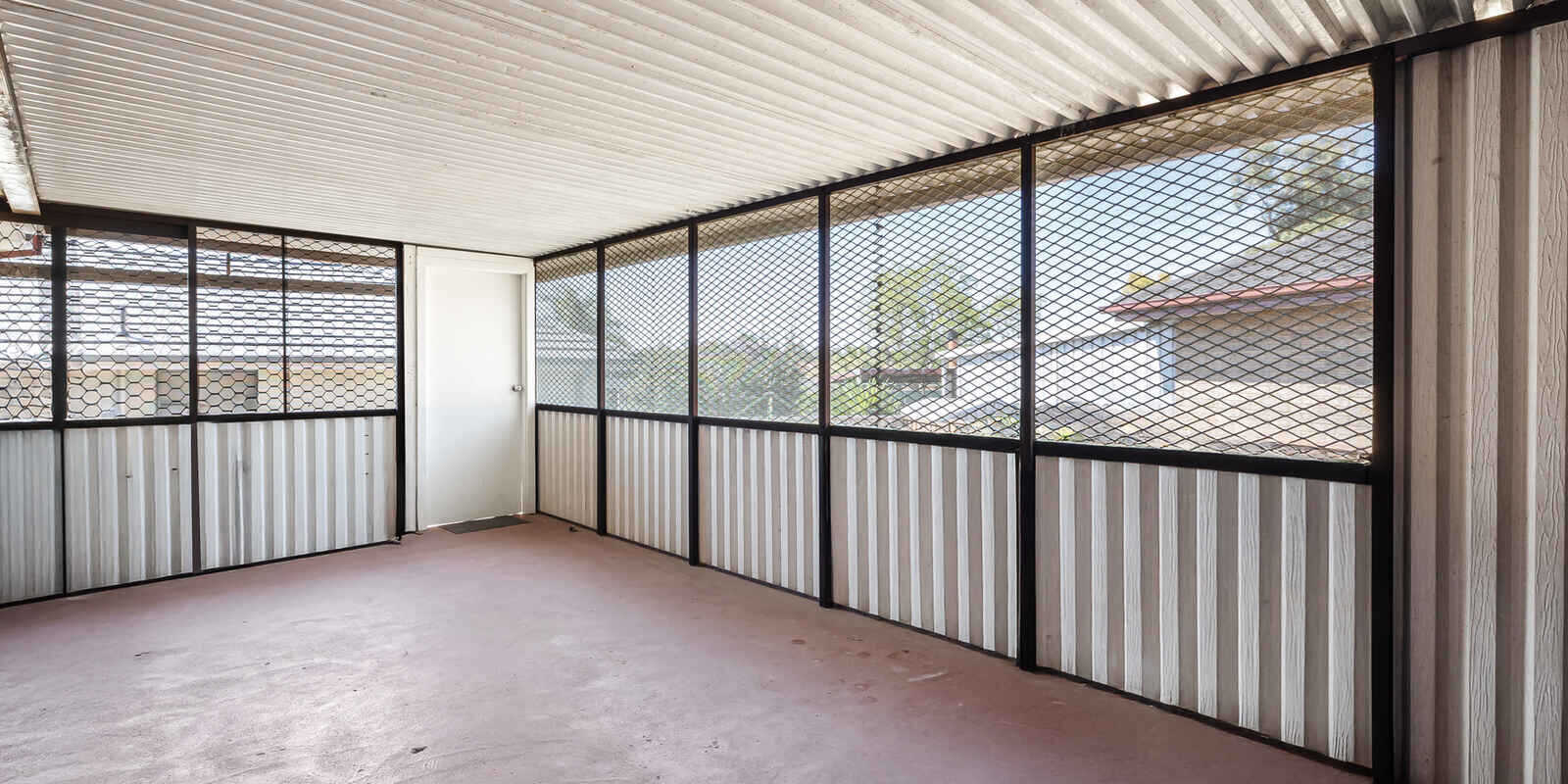 34 Alexandra Circuit St Clair