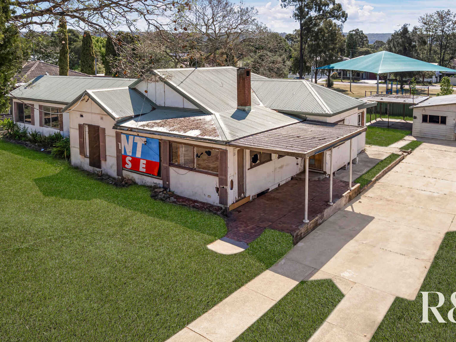 10 Mulgoa Road Regentville