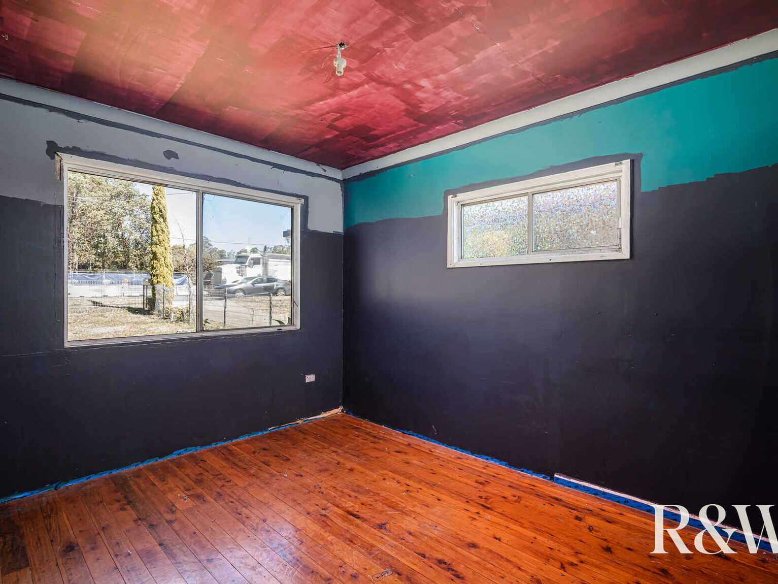 10 Mulgoa Road Regentville