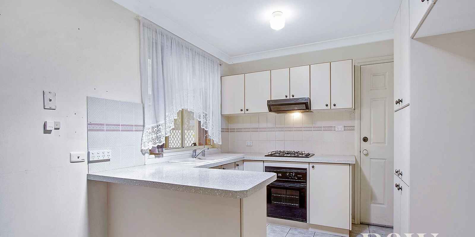 5 Shamrock Court St Clair