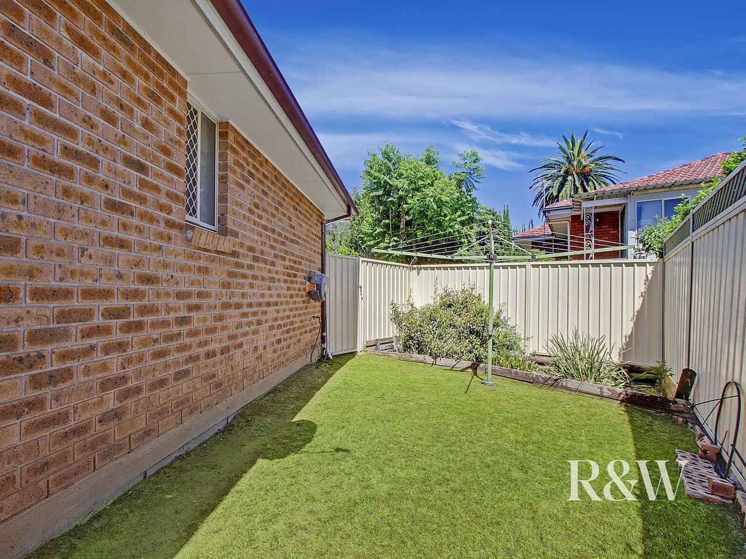 5 Shamrock Court St Clair