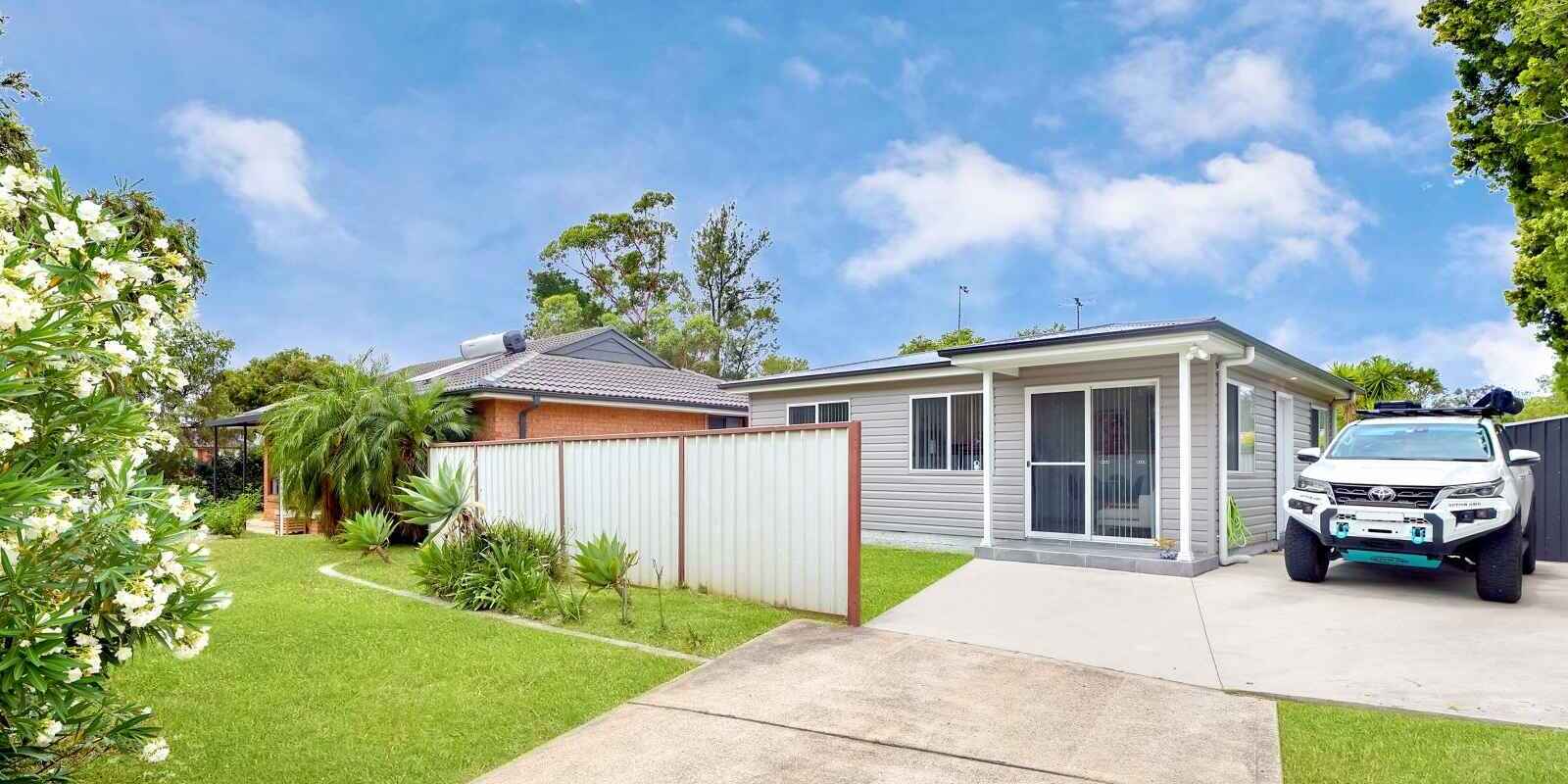 2 & 2A Francis Greenway Avenue St Clair 2 & 2A Francis Greenway Avenue St Clair