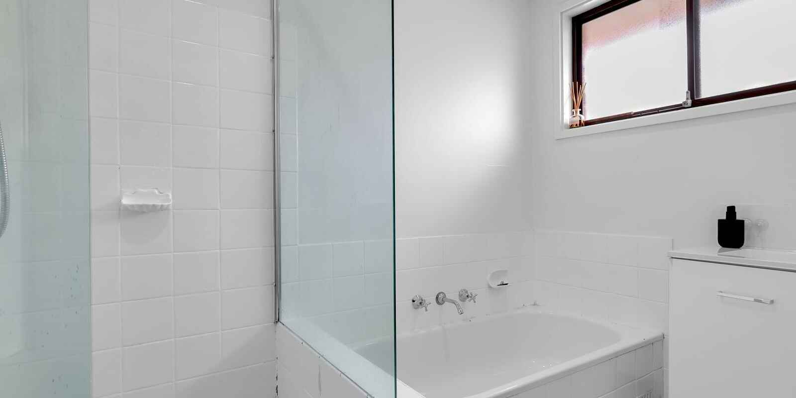 2 & 2A Francis Greenway Avenue St Clair 2 & 2A Francis Greenway Avenue St Clair