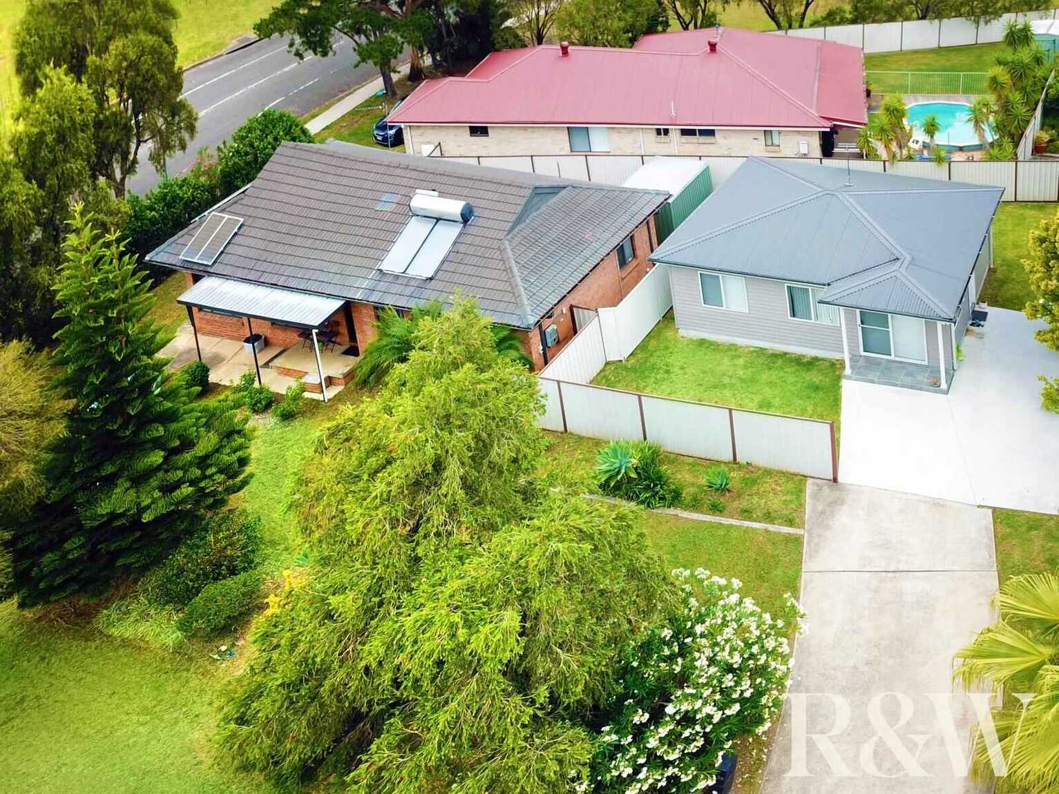 2 & 2A Francis Greenway Avenue St Clair 2 & 2A Francis Greenway Avenue St Clair
