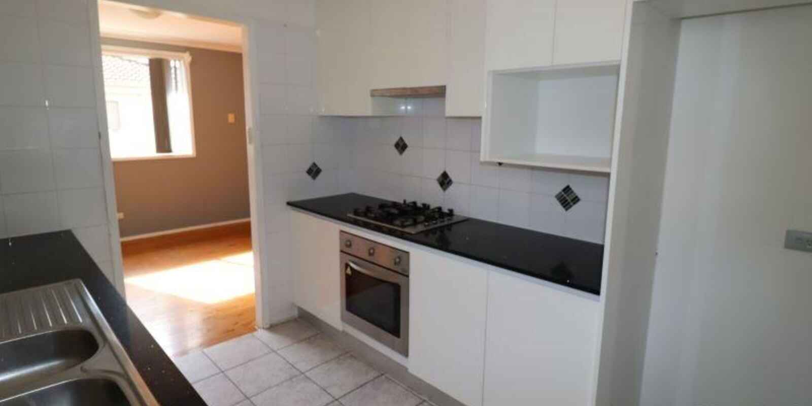 32 Denzil Avenue St Clair