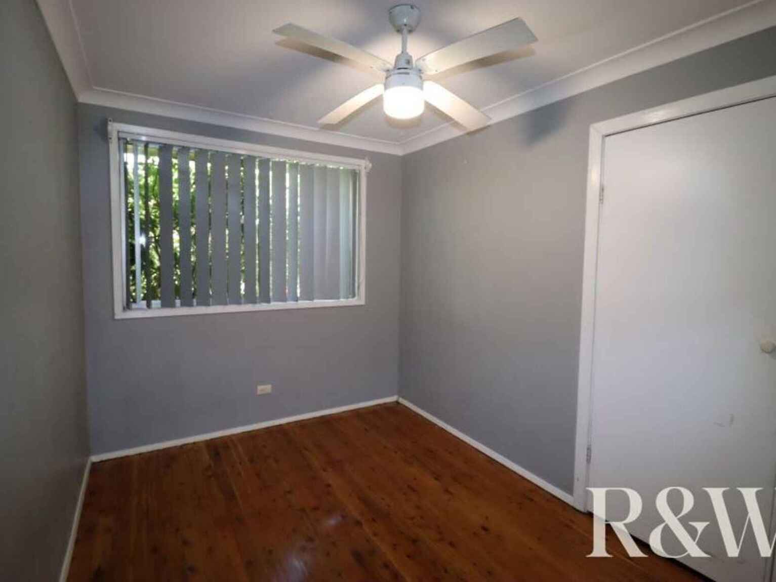 32 Denzil Avenue St Clair