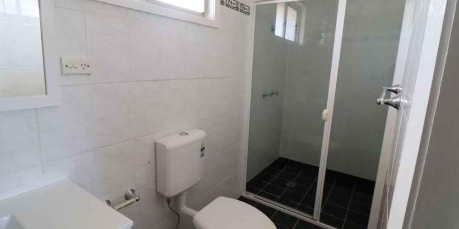 32 Denzil Avenue St Clair