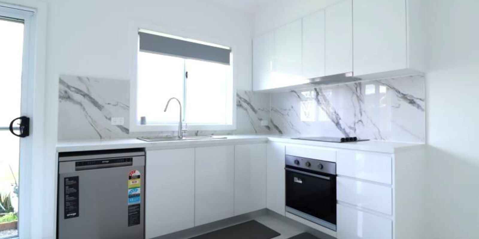 5A Augusta Place St Clair