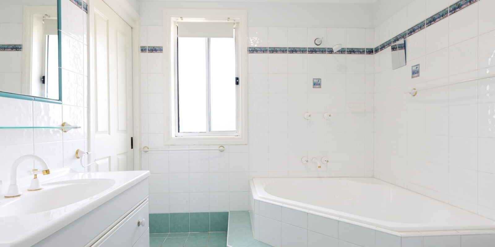1 & 1A Chrisalex Place St Clair