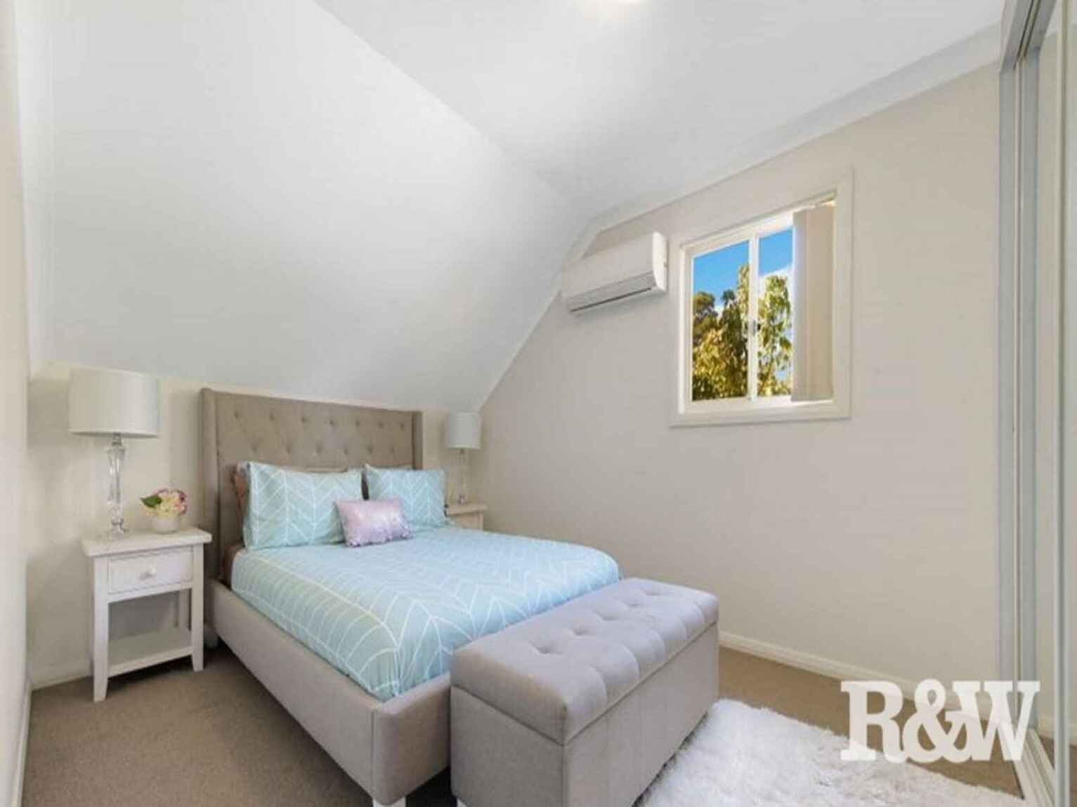 2/37 Adelaide Street Oxley Park