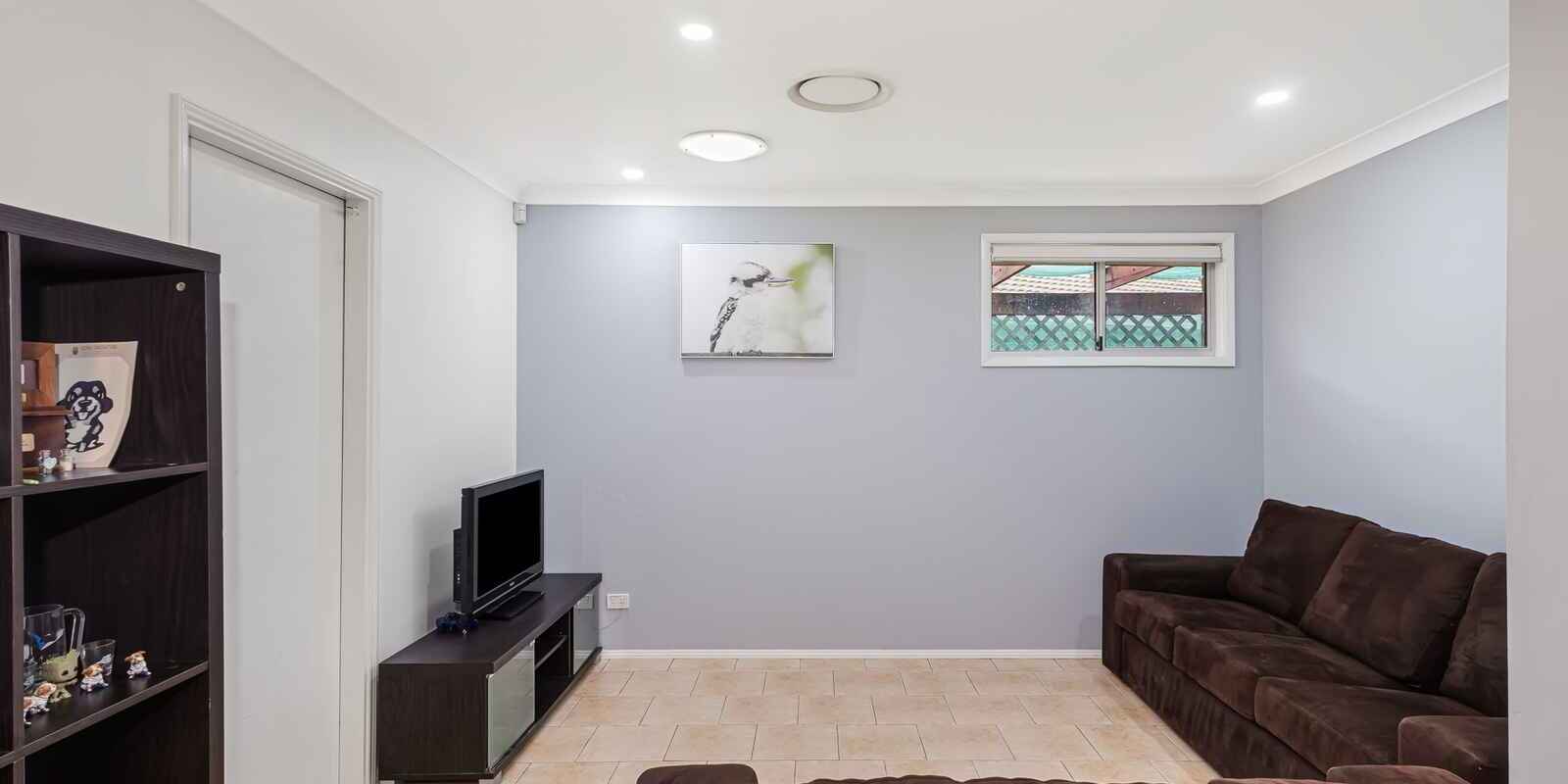 30 Francis Greenway Avenue St Clair