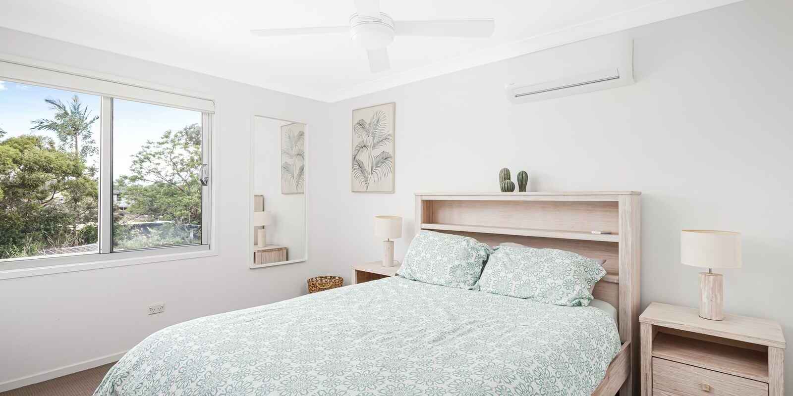 30 Francis Greenway Avenue St Clair