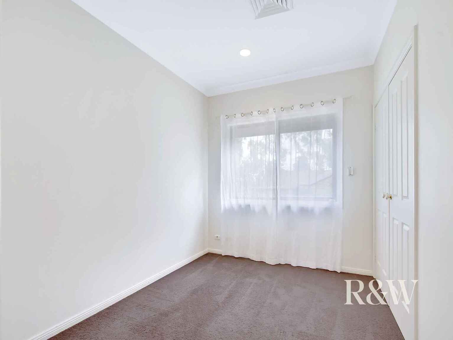 6 Mill Place St Clair 6 Mill Place St Clair