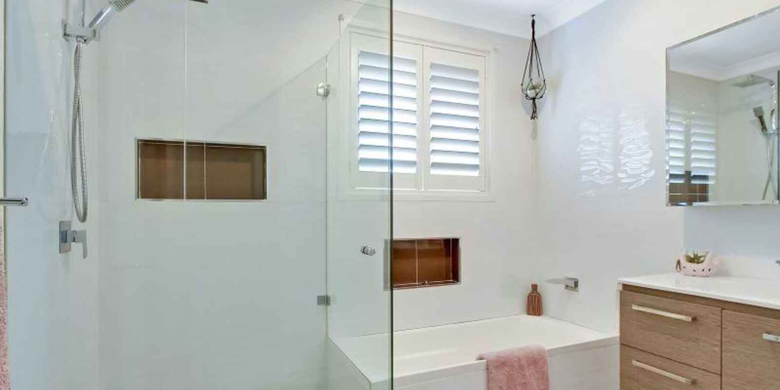 13 McIntyre Avenue St Clair