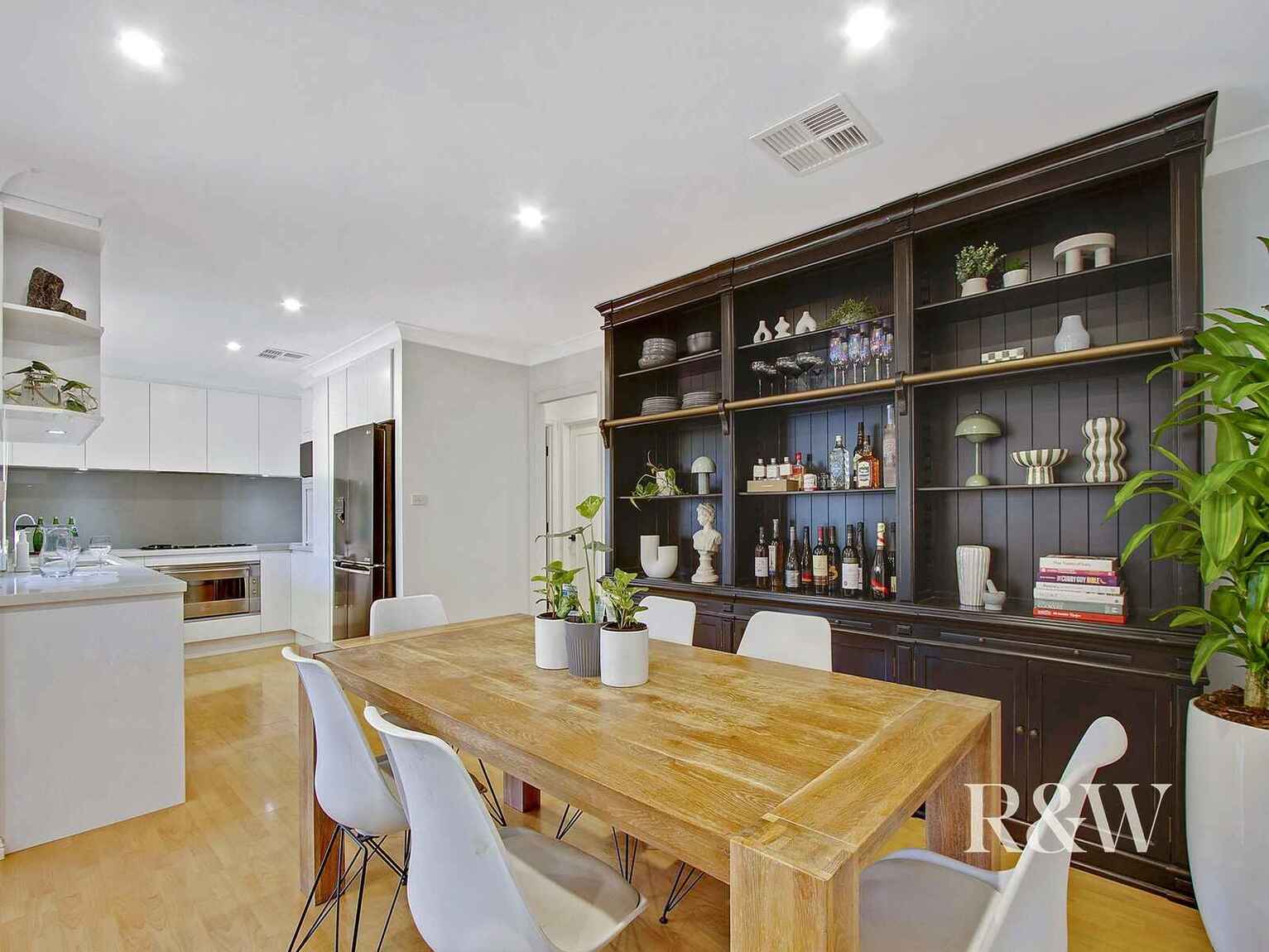 55 Chameleon Drive Erskine Park 55 Chameleon Drive Erskine Park