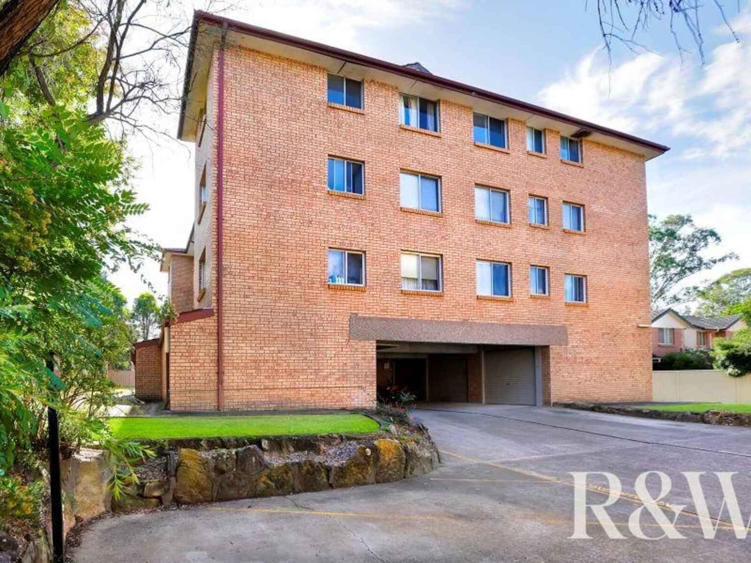 13/54 Park Avenue Kingswood