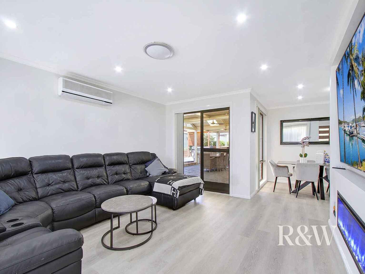 68 Windrush Circuit St Clair 68 Windrush Circuit St Clair