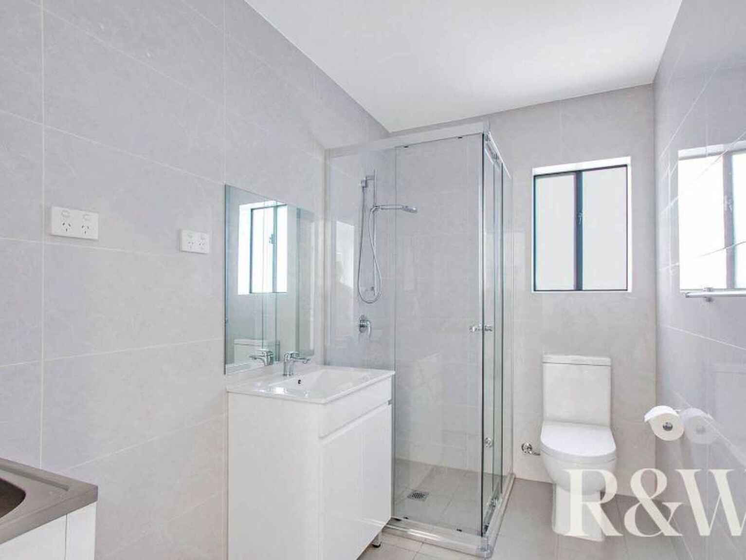 13A Kala Circuit St Clair