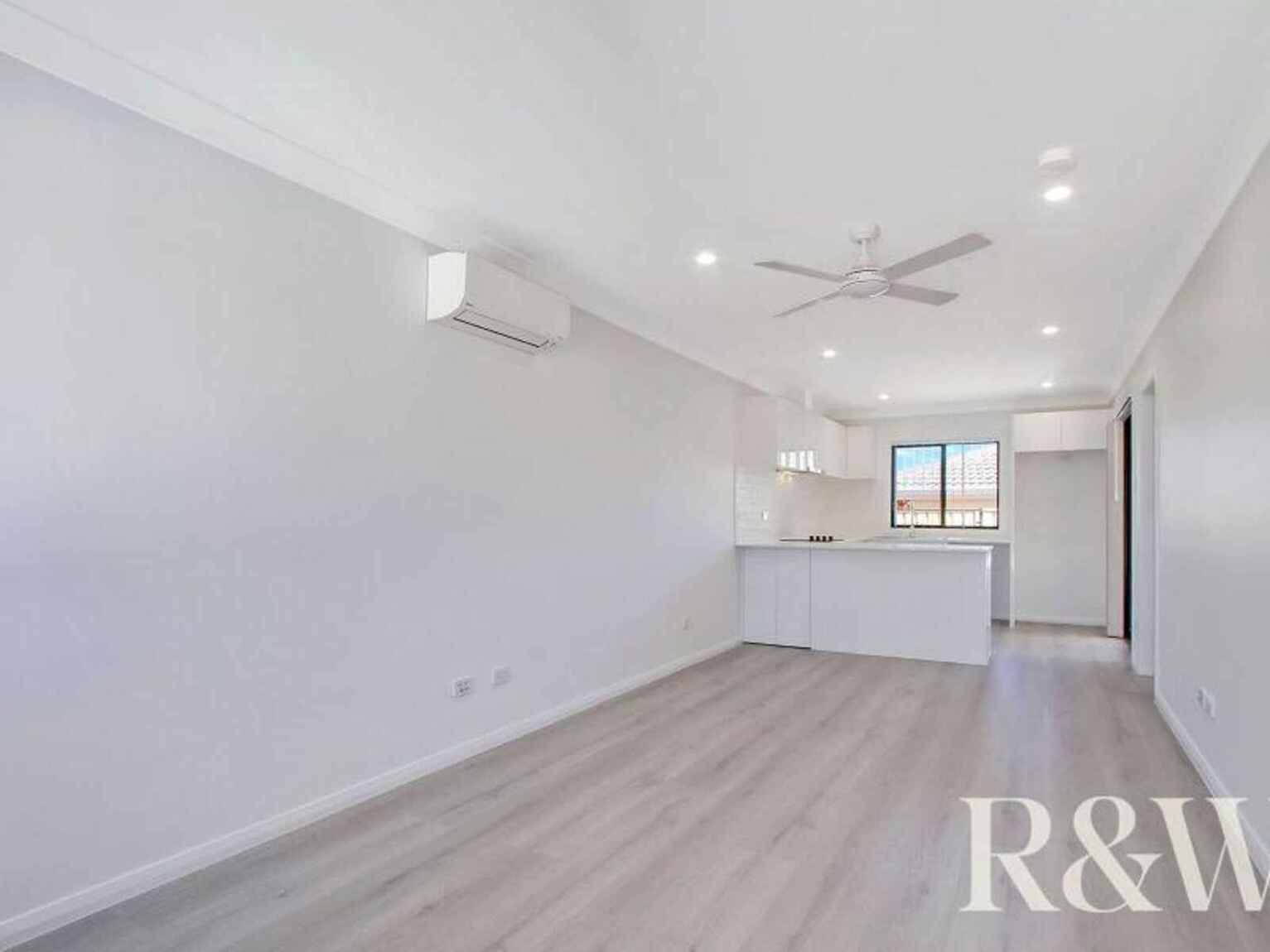 13A Kala Circuit St Clair