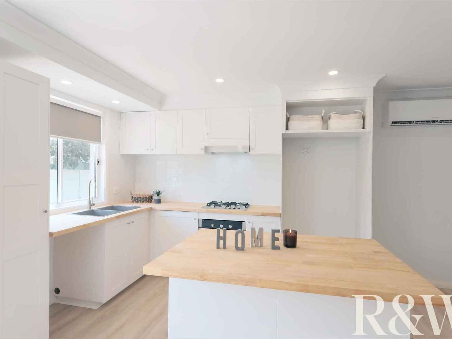 13 & 13A Warrenton Street St Clair 13 & 13A Warrenton Street St Clair