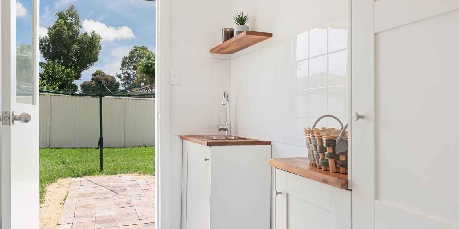 13 & 13A Warrenton Street St Clair 13 & 13A Warrenton Street St Clair