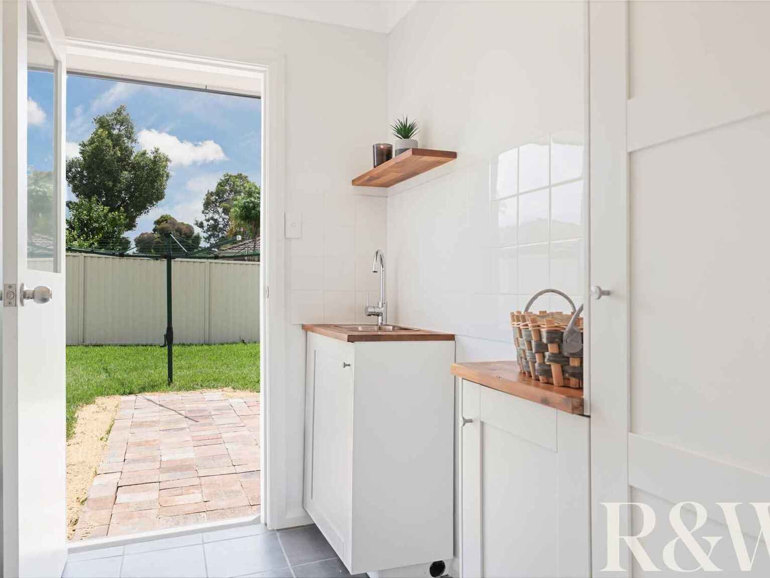 13 & 13A Warrenton Street St Clair 13 & 13A Warrenton Street St Clair