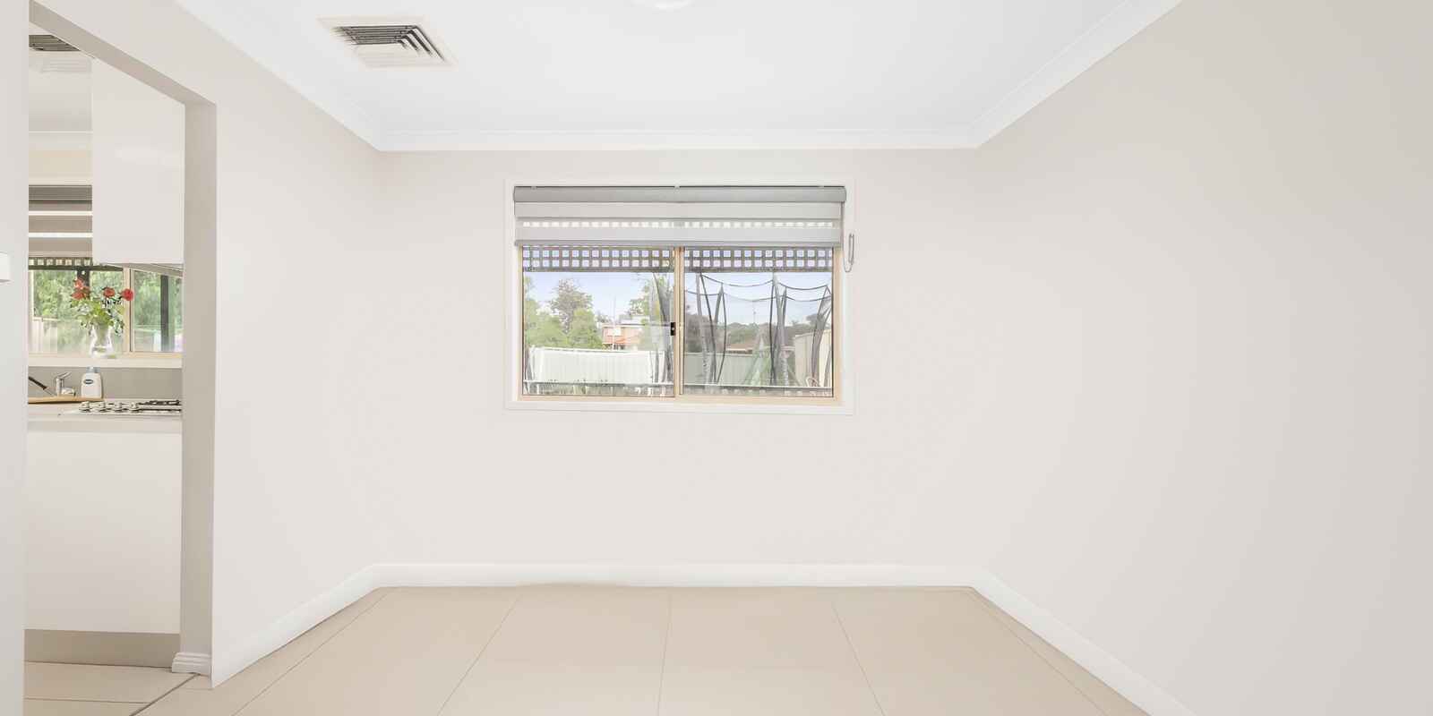 6 Ashwick Circuit St Clair 6 Ashwick Circuit St Clair