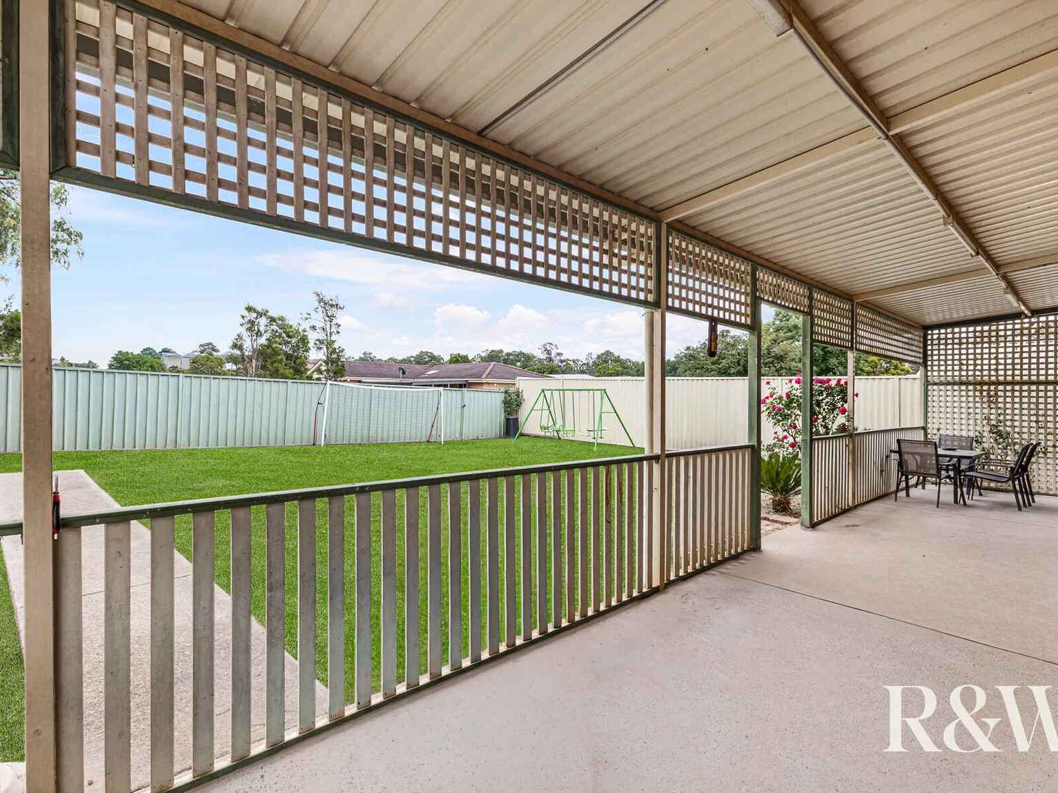 6 Ashwick Circuit St Clair 6 Ashwick Circuit St Clair