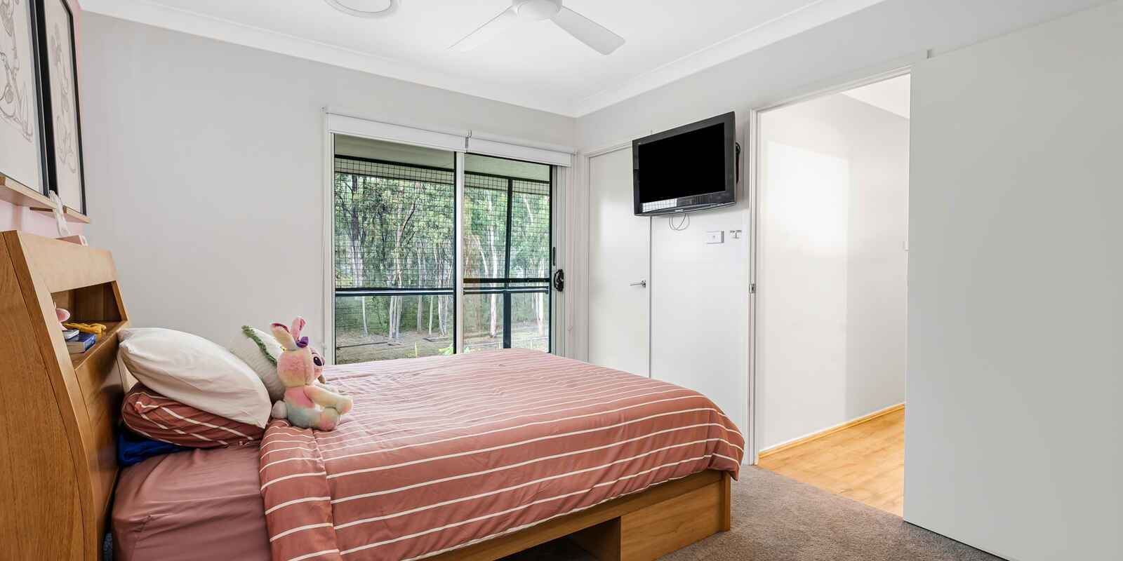 27 Blackwood Street Claremont Meadows 27 Blackwood Street Claremont Meadows