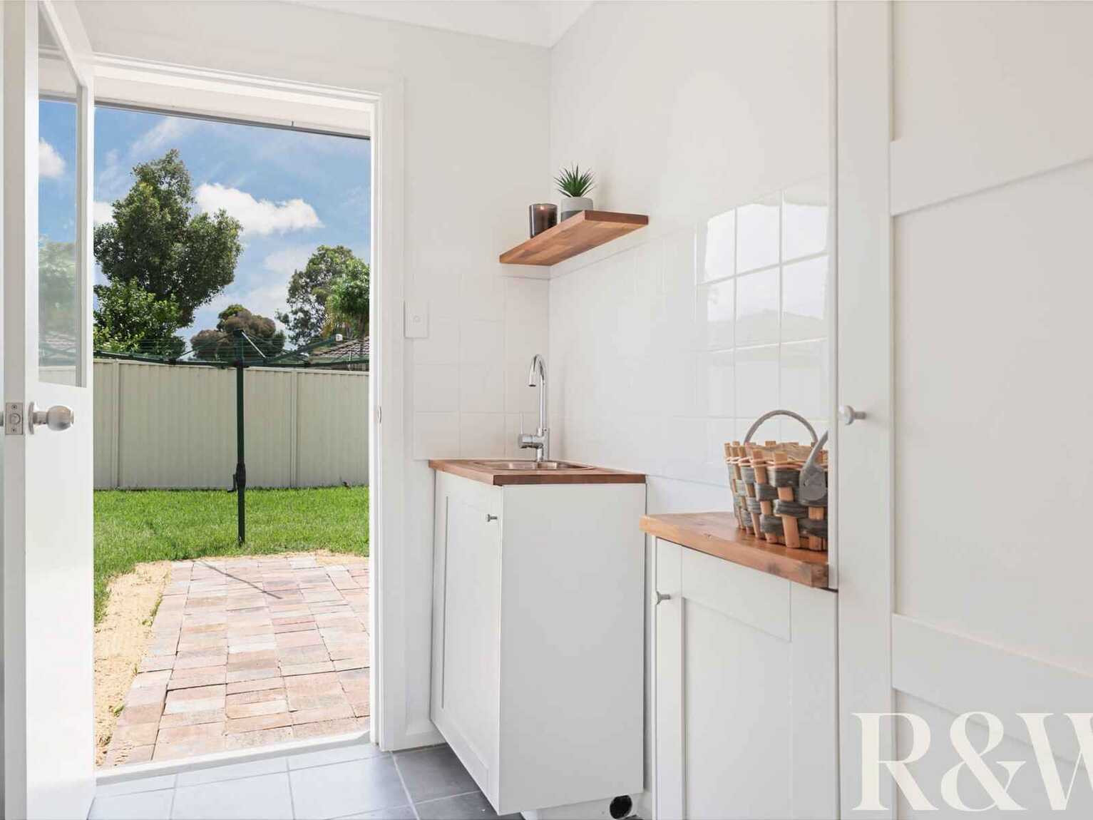 13 Warrenton Street St Clair 13 Warrenton Street St Clair