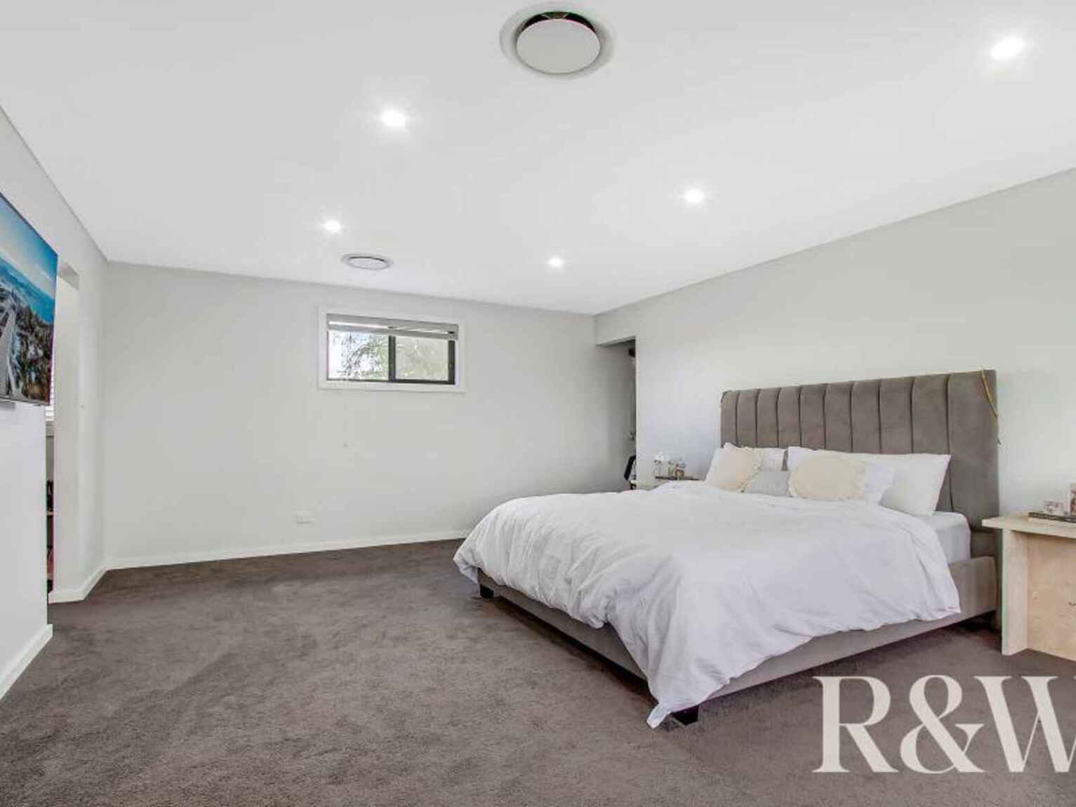 12A Starlight Place St Clair