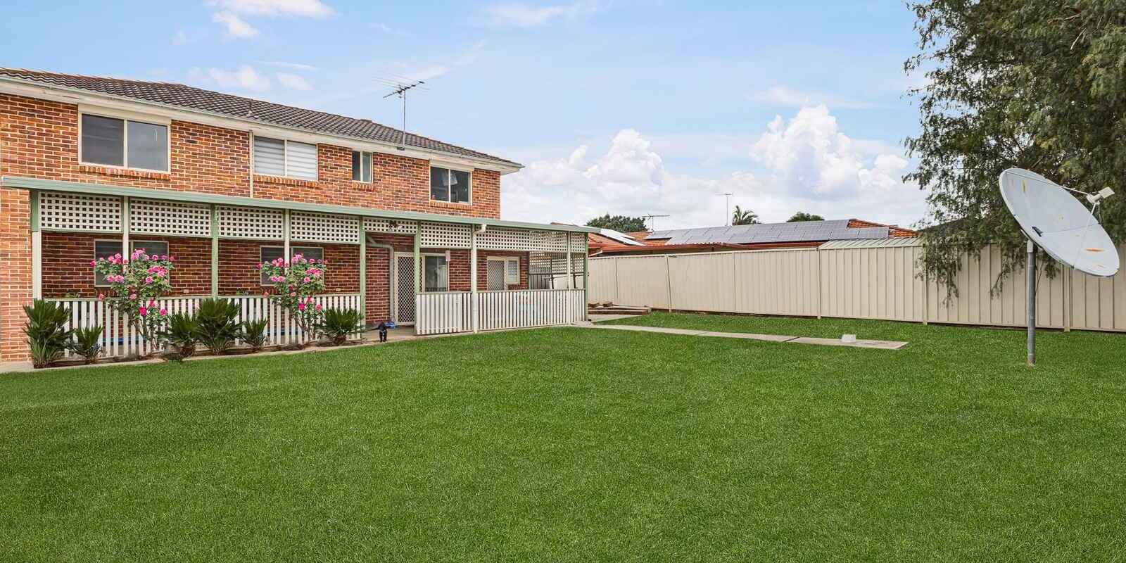 6 Ashwick Circuit St Clair