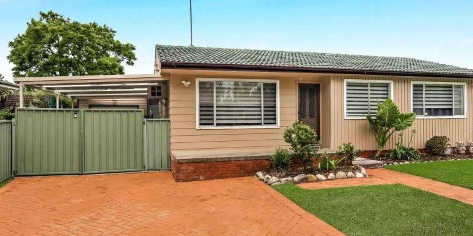 42 St Clair Avenue St Clair