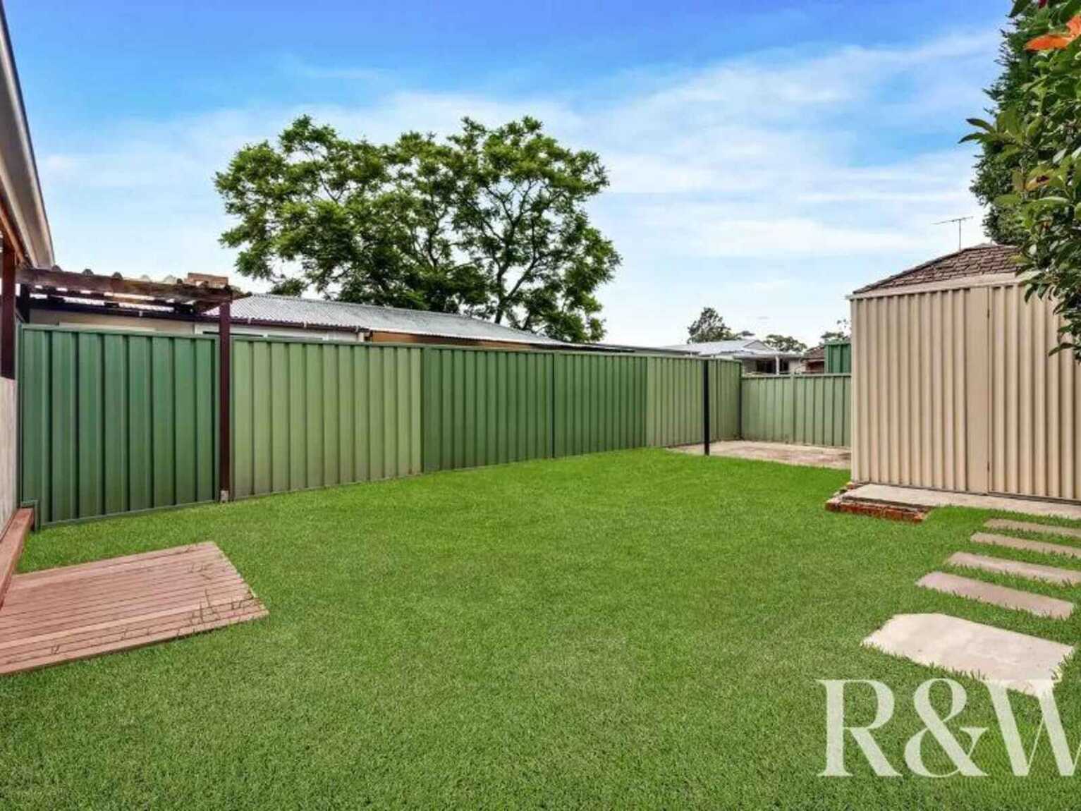 42 St Clair Avenue St Clair