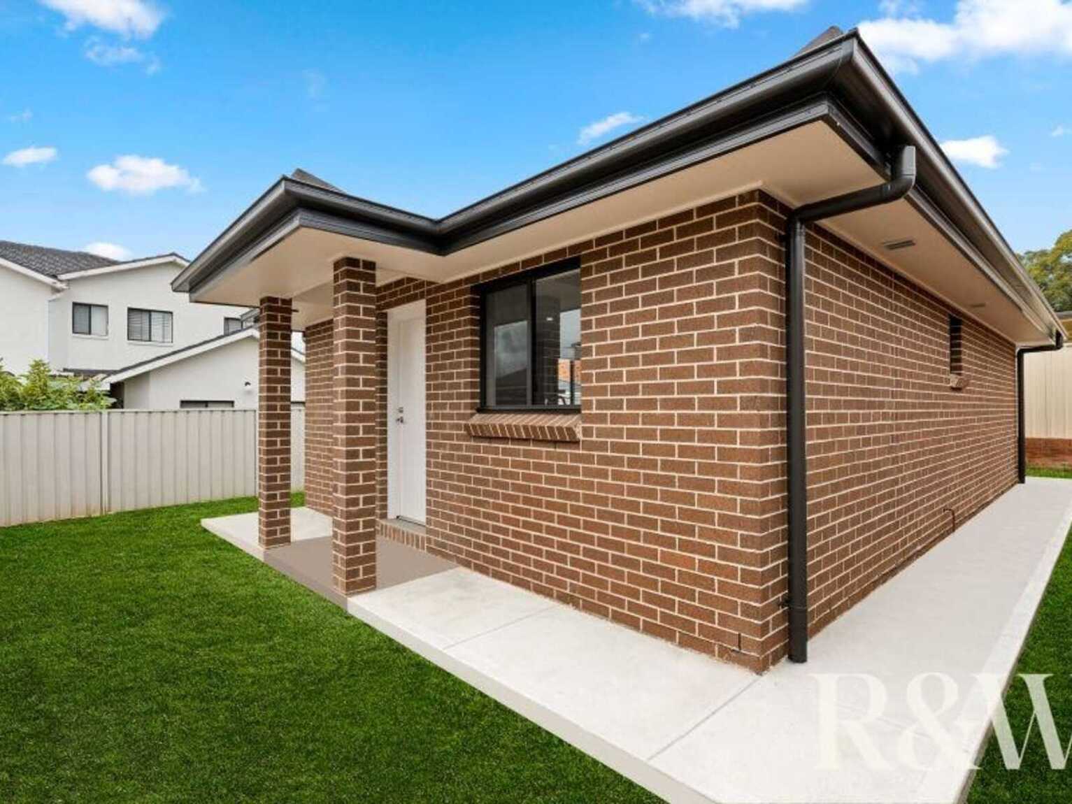 10A Chatres Street St Clair