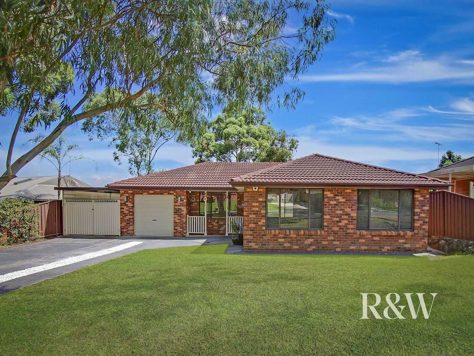 10 Ontario Avenue St Clair