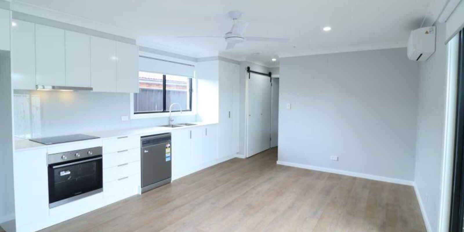 9A Tinarra Crescent Erskine Park