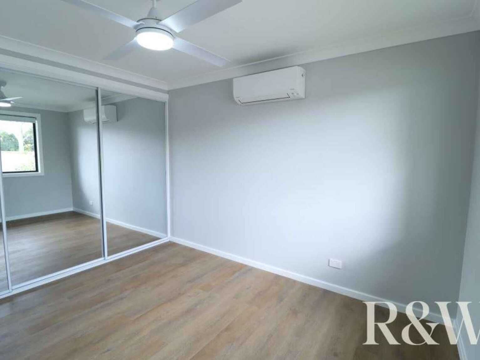 9A Tinarra Crescent Erskine Park