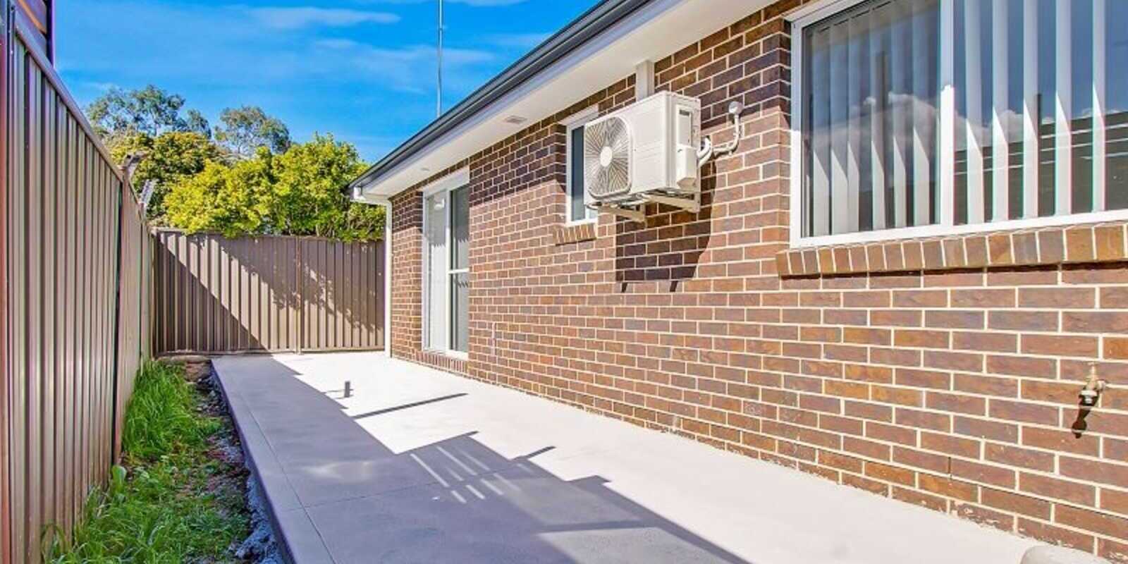 16A Mynah Close St Clair