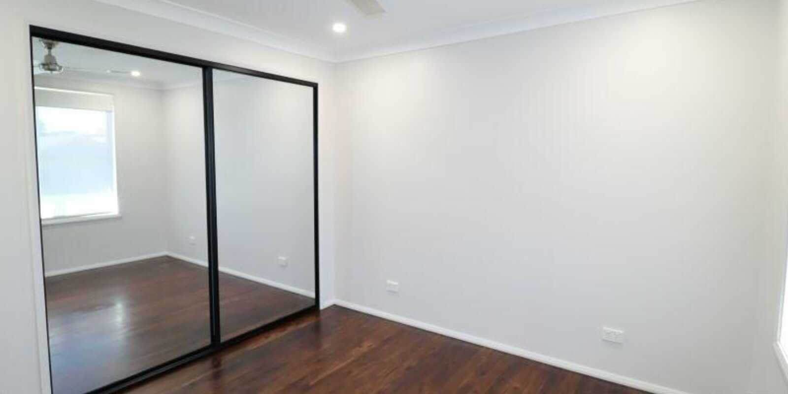 8 Nightmist Grove St Clair